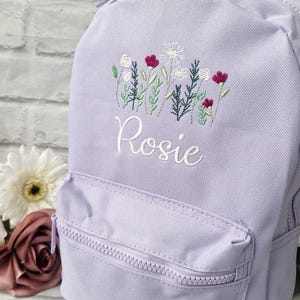 Sac à dos personnalisé fleurs sauvages pour filles, sac brodé pour enfants, retour à l'école, sac pour chambre d'enfant