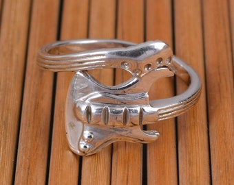 Guitar Ring, 925 Sterling Silver Ring, Guitar Jewelry, Music Lovers, Music Gift Ring, Silver Guitar Ring, Streetwear Jewelry, Fashion Ring.