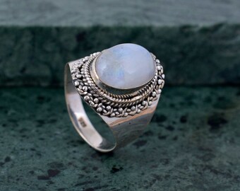 Handmade Rainbow Moonstone Ring – Sterling Silver Vintage Boho Ring for Women, Moonstone Healing Crystal Jewelry, Statement Gem Ring