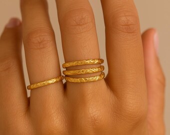 Ensemble de bagues superposables en or 18 carats martelé : anneaux minimalistes délicats