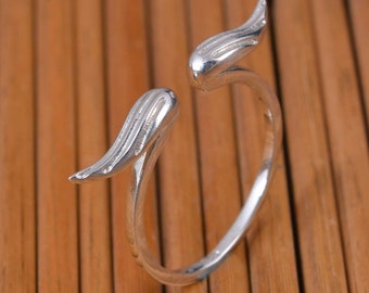 Anello con ala in argento sterling – Anello aperto regolabile con ala d'angelo – Gioiello spirituale per donna – Regalo unico fatto a mano – Fascia alata boho