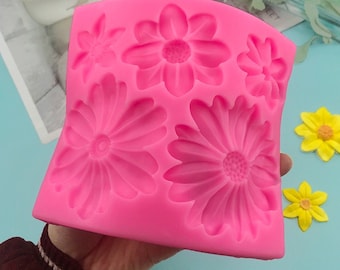 Sunflower Mold Flowers Flat Silicone Mold daisy mold for polymer clay plaster wax candle Epoxy UV resin Casting Fondant Cake Decorating,G224