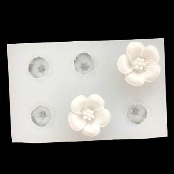 KULENAND Lot de 8 moules à gâteau en silicone - Rose, papillon, marguerite, feuille de rose et mini fleurs - Pour chocolat, argile polymère, savon, projets d'artisanat, décoration de gâteaux