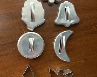 Seven vintage cookie cutters