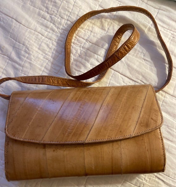 Over the Shoulder Strap Purse/Clutch