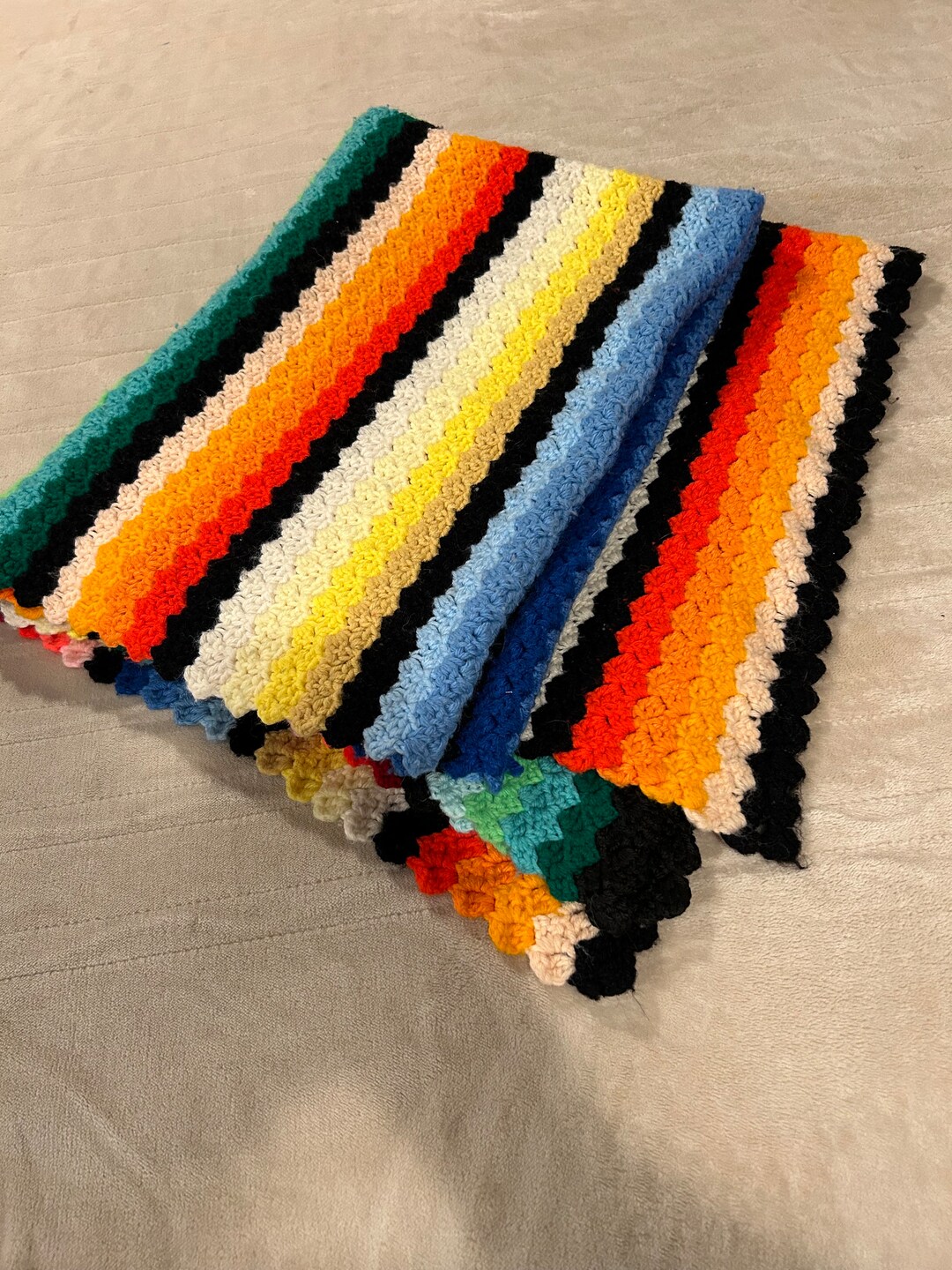 Rainbow Colored Afghan and is Washable. Beautiful Vibrant Colors and in ...