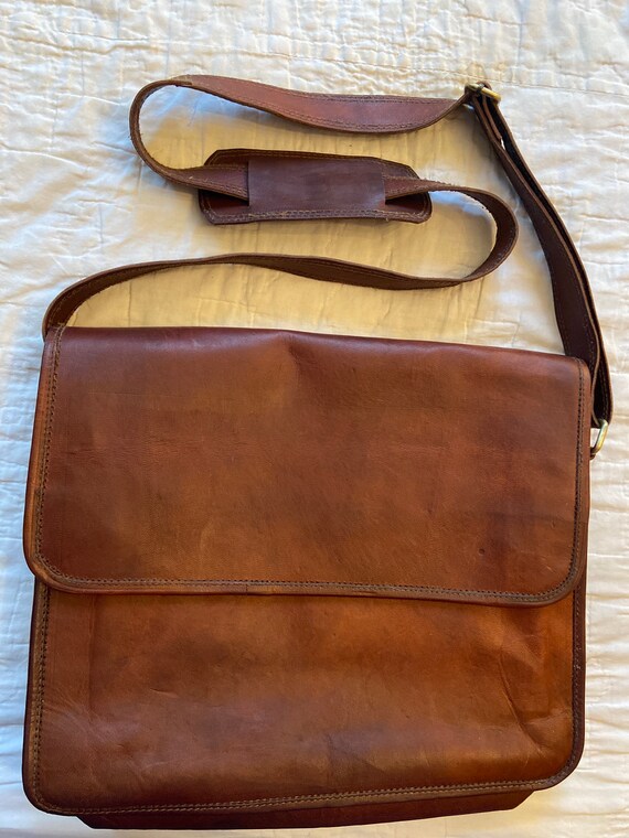 Etsy Leather Messenger Bag at Richard Gilbert blog