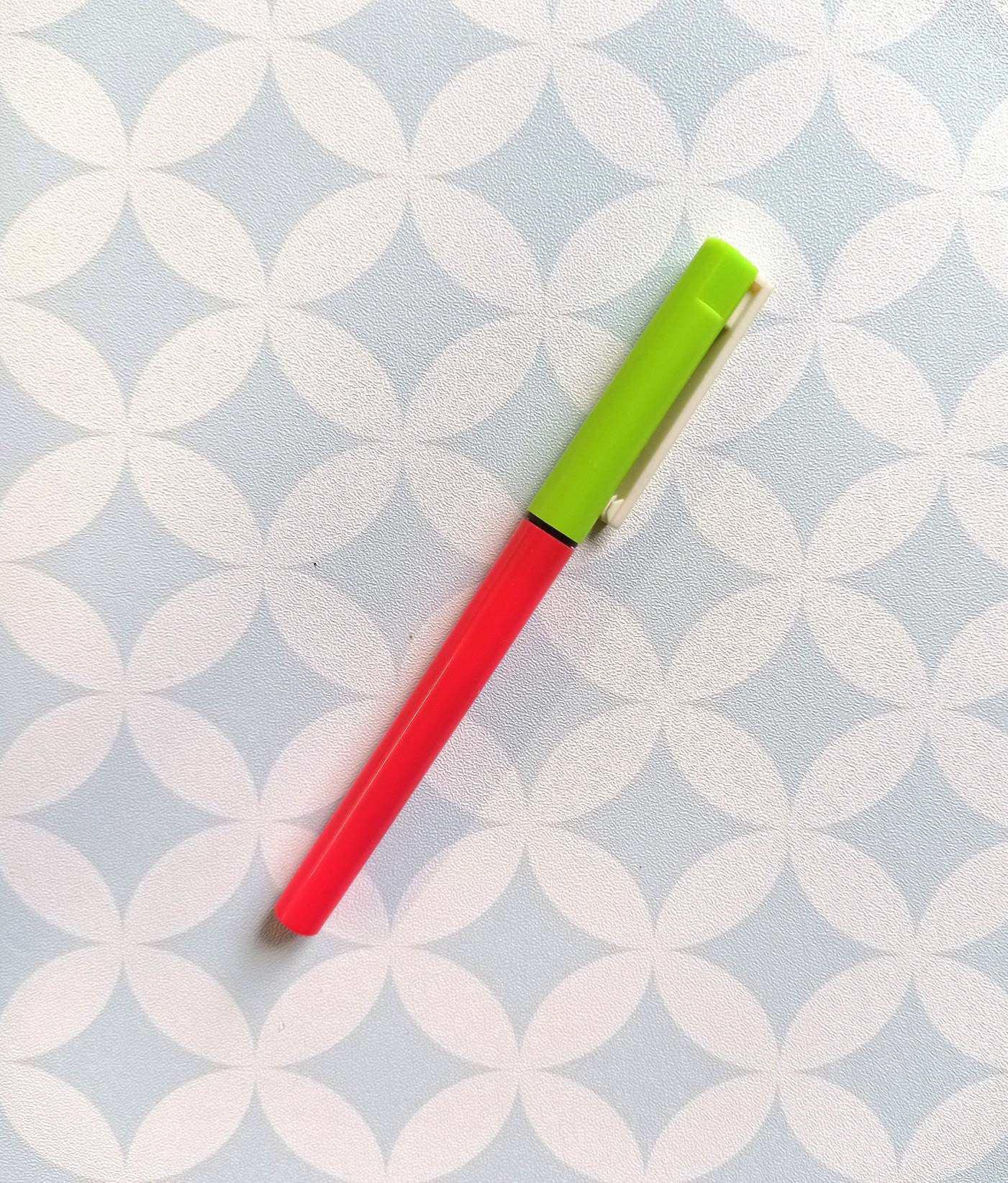 Stylo Plume Ancien Reynolds - Longueur 14 Cm - À Restaurer - Occasion Bel état