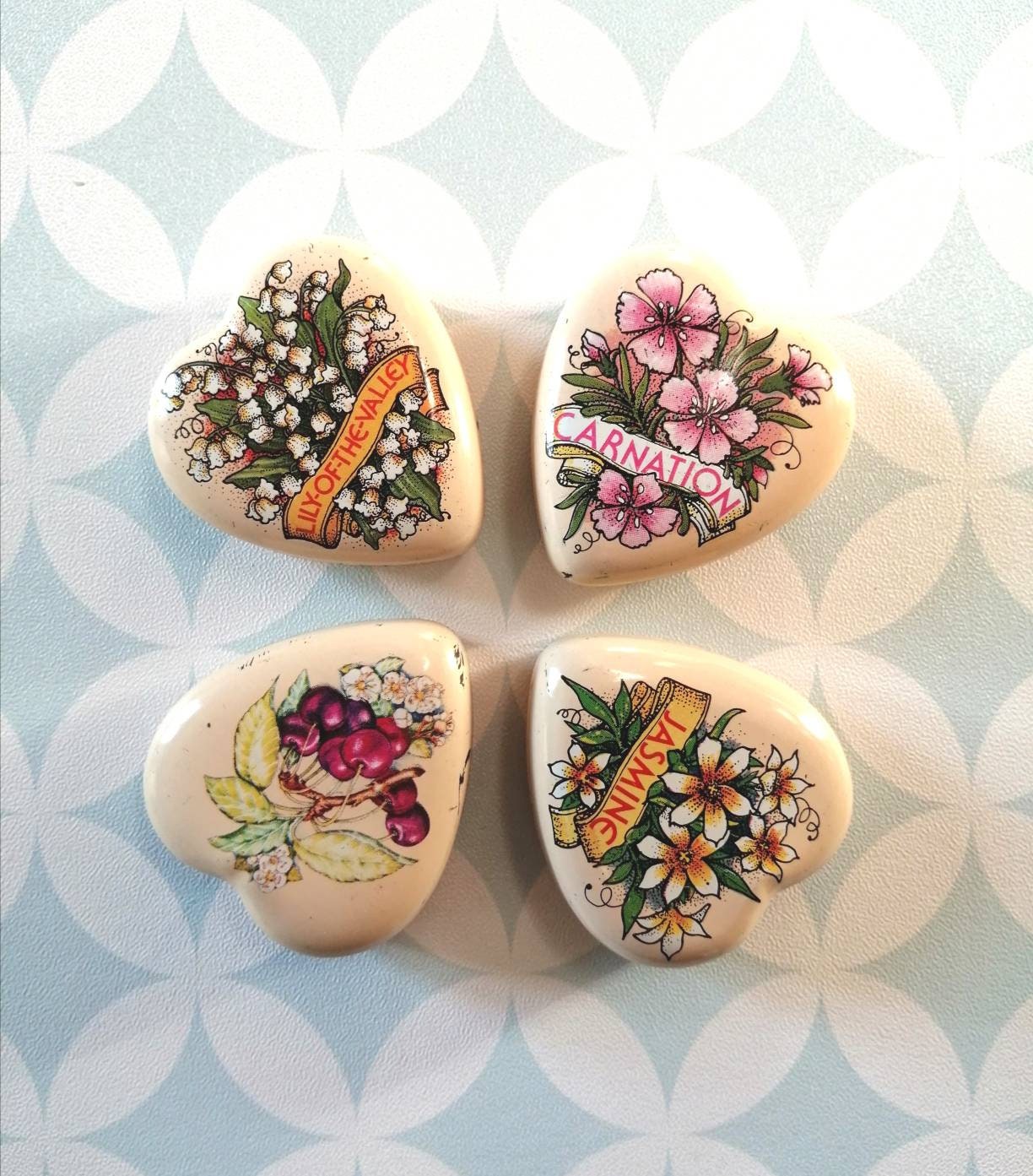 80S Vintage Set Of 4 Small Tin Metal Heart Box Candle England Kandell