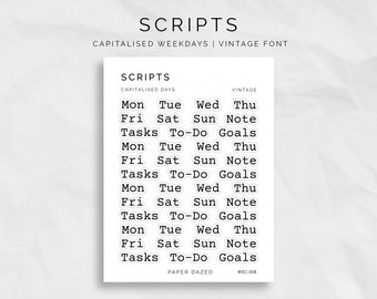 Pode incluir: Uma folha de autocolantes a preto e branco com o texto SCRIPTS, CAPITALISED WEEKDAYS, VINTAGE, CAPITALISED DAYS, PAPER DAZED, WSC-008 e linhas repetidas de Mon, Tue, Wed, Thu, Fri, Sat, Sun, Note, Tasks, To-Do e Goals.