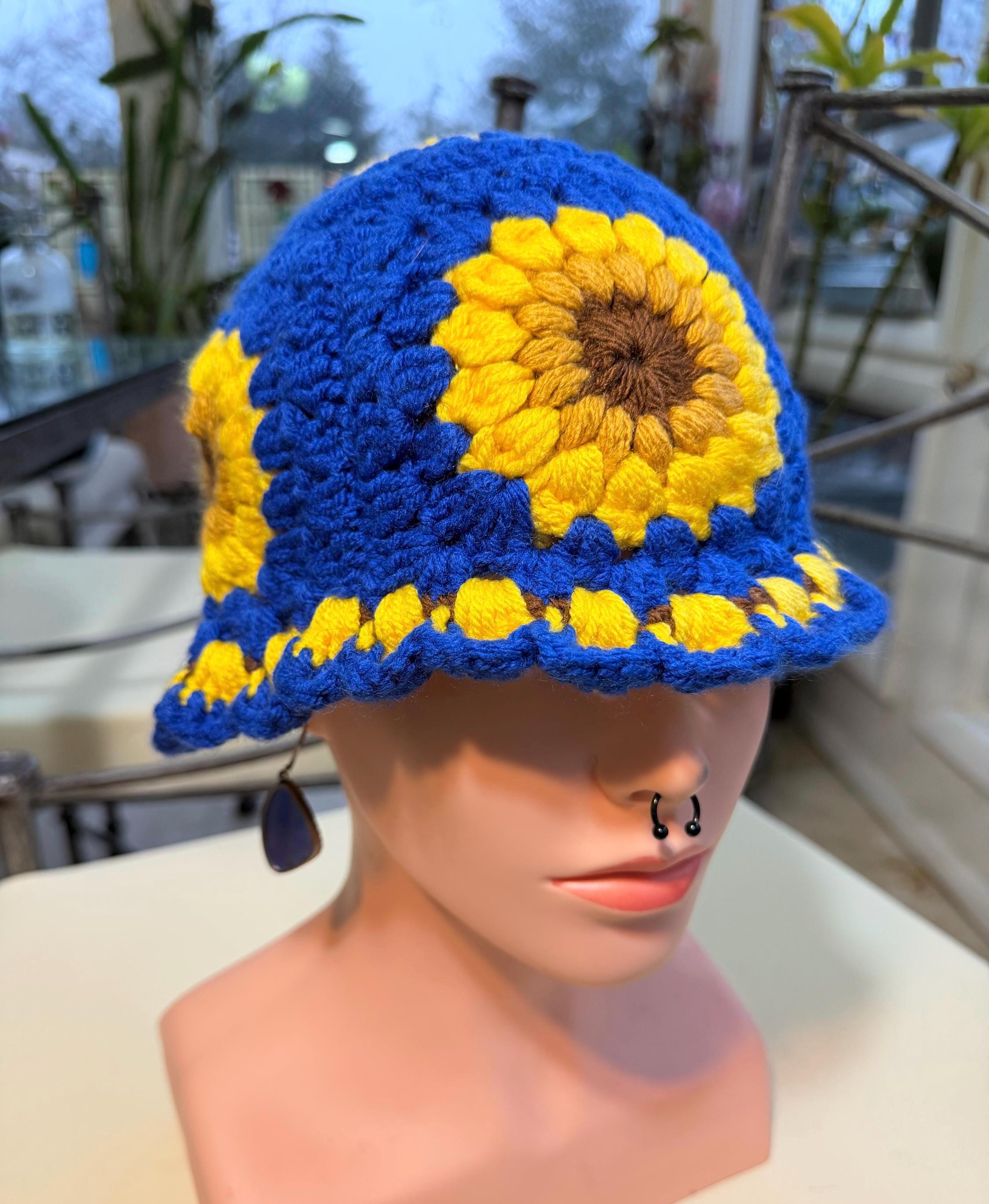 Custom Crochet Sunflower Bucket Hat - Etsy display picture 2