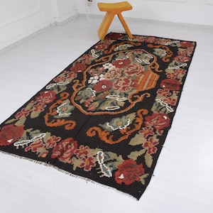 Kilim Rug • Moldavian Kilim • Bessarabian Rug • Rose Rug • Vintage Rug • Bohemian Rug • Boho Rug • Bedroom Rug • Karabagh Rug • 4.4&#39; x 8.9&#39;