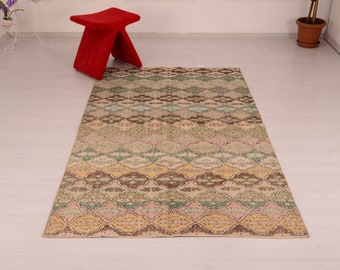 幾何学模様のトルコウールラグ・カラフルなヴィンテージエリア