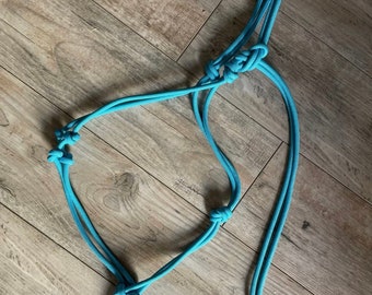 Noseless/bronc rope halter
