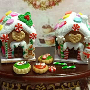 Dollhouse gingerbread house, Christmas miniatures, 1:12, handmade miniature food, cookie house, christmas candy, christmas preparation, gift