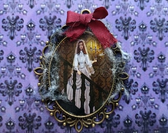 Ghost mansion, ghost bride photo, haunted dollhouse, haunted mansion, creepy 1:12 portrait, horror painting