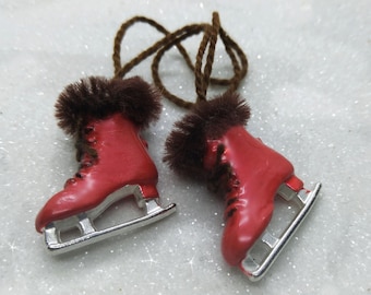 Christmas dollhouse ice skates, Red Miniature Skate Boots, Miniature ice skates, Dollhouse ice skates, Miniature skates christmas gift