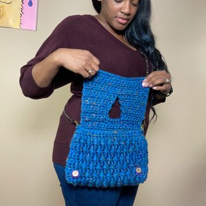 Crochet Clutch Bag Pattern: Kiera Bag with Triangle Flap (Instant Download) image 7