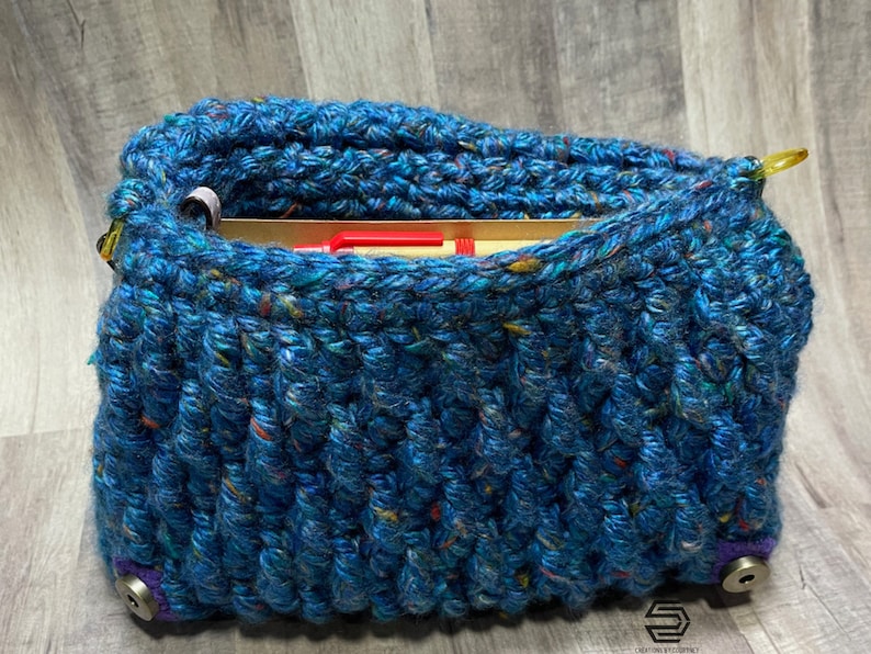 Crochet Clutch Bag Pattern: Kiera Bag with Triangle Flap (Instant Download) image 3