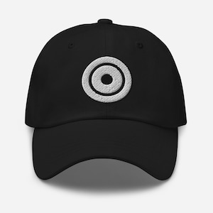 Czapka z logo Bullseye Dad Hat – haftowana czapka z 3. sezonu Marvela Daredevil dla fanów komiksów Marvela