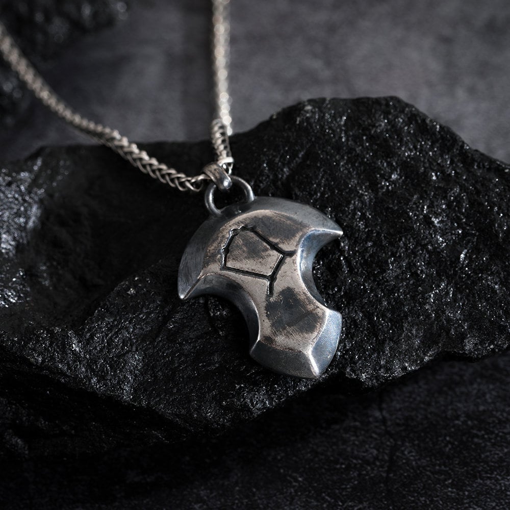 SQUARE ENIX - FF14 Silver Pendant アゼム ネックレス ペンダント Final Fantasy XIV Square Enix Azem's Crystal Silver Pendant