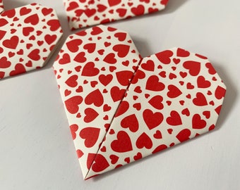 10er Set Origami Herzen, Valentinstag Dekoration, Geschenk zur Verlobung, Lesezeichen für Freundin, Symbol meiner Liebe