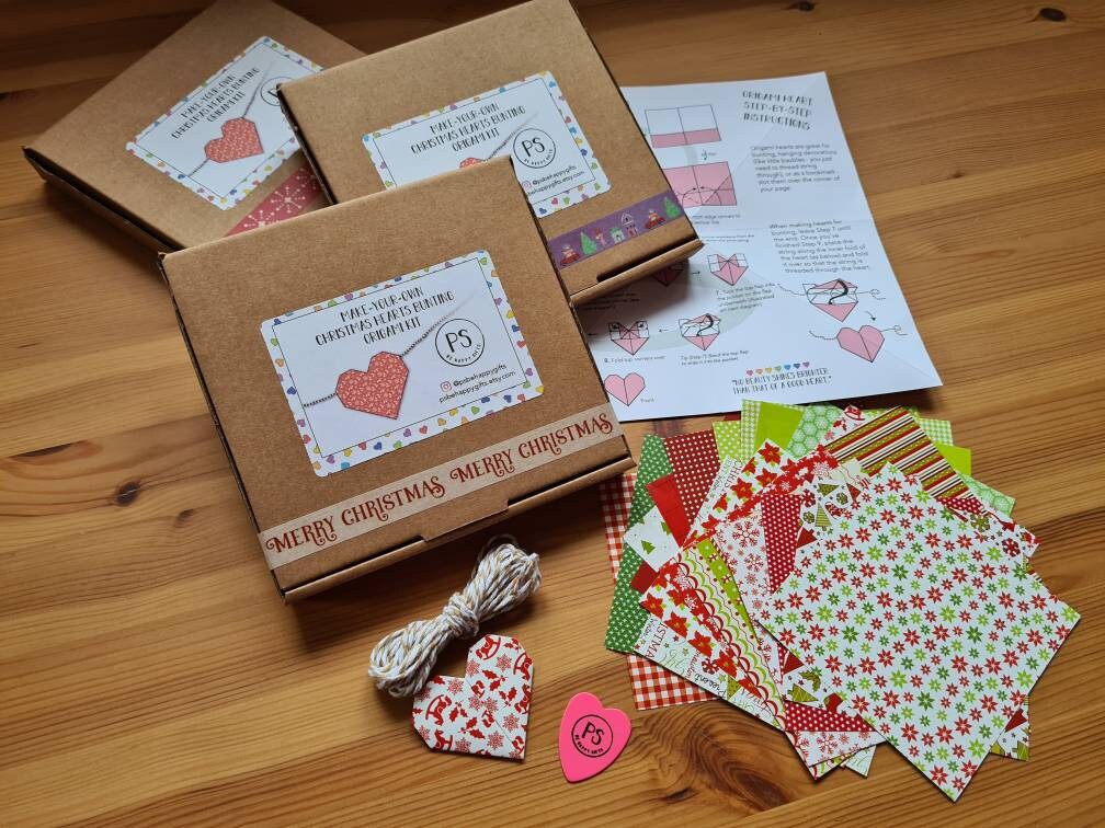 Christmas Hearts Bunting Origami Kit, Make-your-own, DIY Kit