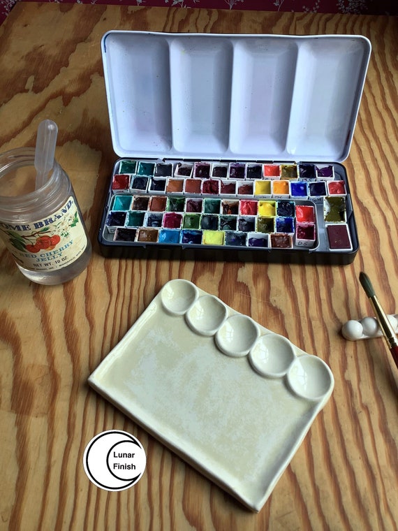 5 Well Small Ceramic Mixing Palette With Flat Area. Lunar Finish. Medium  Wells for Mixing Watercolor, Gouache, Ink, Acrylic, and Oil Paints. 