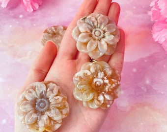 Sakura Flower Agate Flower - Cherry Blossom Agate Carving - Crystal Flower - Healing Crystals - Sakura Agate Flower - Crystal Gifts - Spring