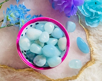 Aquamarine Tumbled Crystal - Natural Tumbled Aquamarine Stone - Chakra - Pocket Stones - Healing crystals - Polished Aquamarine - Gifts