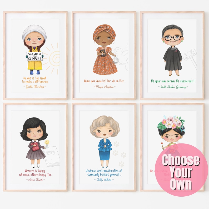 Puede incluir: Seis impresiones de arte imprimibles de 8x10 pulgadas con ilustraciones de mujeres famosas con citas inspiradoras. Las impresiones est&aacute;n en un marco blanco con un borde de madera clara. Las impresiones presentan a Greta Thunberg, Maya Angelou, Ruth Bader Ginsburg, Anne Frank, Betty White y Frida Kahlo.