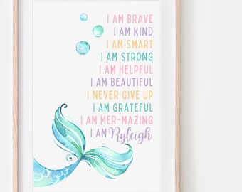 Impresión bajo el mar, arte personalizado de sirena para guardería, imagen de sirena con temática oceánica, decoración de pared personalizada, decoración para dormitorio de niña, arte de pared marino