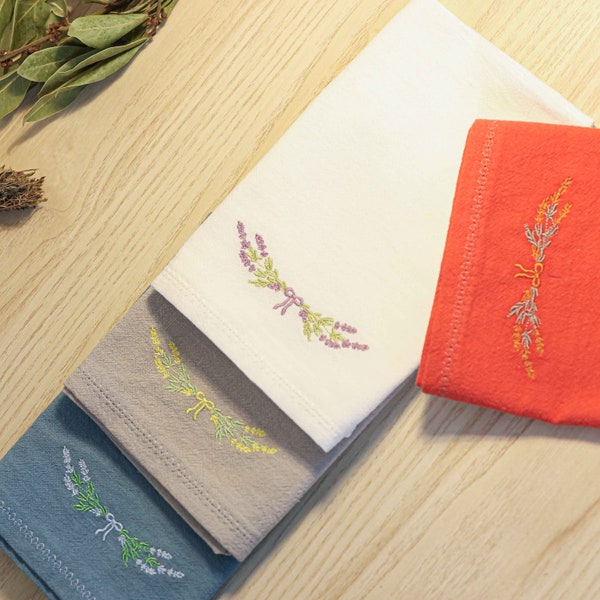 Lot de 4 serviettes de table motifs ruban fleuri