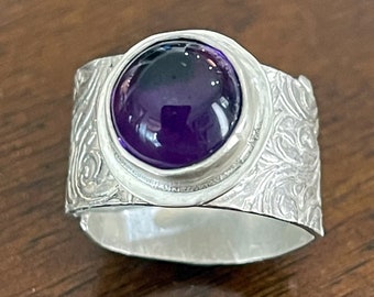 Deep Purple Amethyst Cab Ring