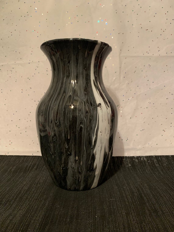 GLASS VASE/abstract acrylic pour up cycled glass vase/multi colored unique glass vase/ fluid art flower vase/best selling/gift for mom/Vase