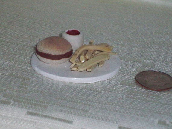 Set of 4 Turkey/Hamburger/Sandwich/Meatloaf on Plate Dollhouse Miniatures Food