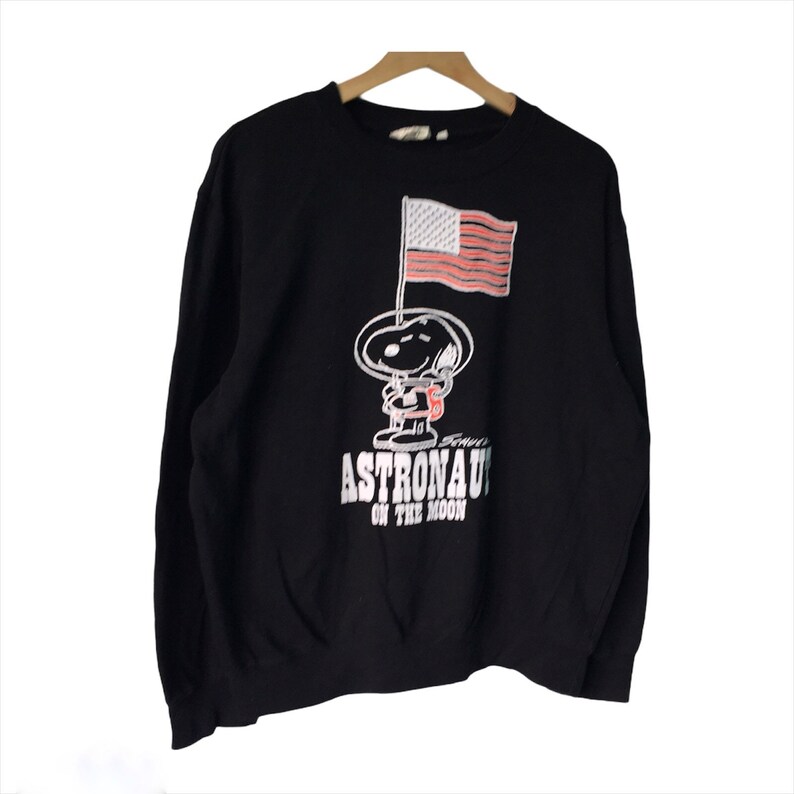 Vintage Peanuts Snoopy Sweatshirt Snoopy Crewneck Sweater Pullover Snoopy Big Logo Spellout Hoodie Missing Tag Size M PICK!