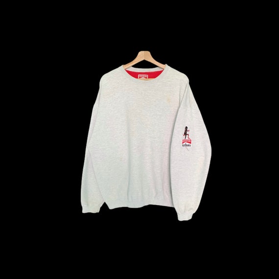 PICK!! Vintage 90s Marlboro Cigarette Sweatshirt M