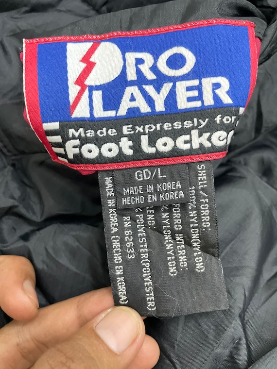 Pick Vintage 90s Pro Player NBA Chicago Bulls Puffer Jacket - Etsy