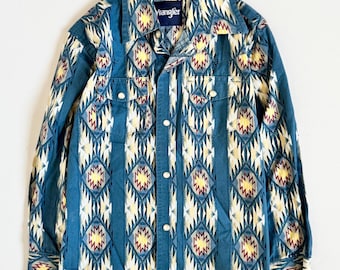 Camisa vaquera Wrangler Checotah Blue Aztec usada para niños talla S/6-7