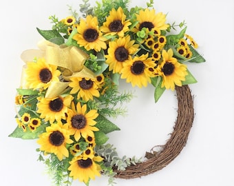 Hand crafted silk sunflowers artificial 16” wreath with 12" base