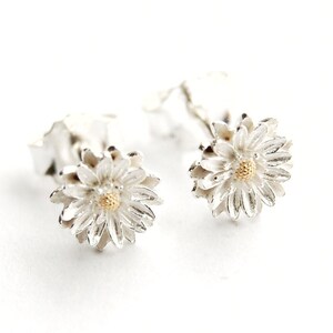 Boucles d’oreilles en fleurs d’aster, boucles d’oreilles en argent sterling, boucles d’oreilles en fleurs, fleurs de naissance de septembre, bijoux cadeaux