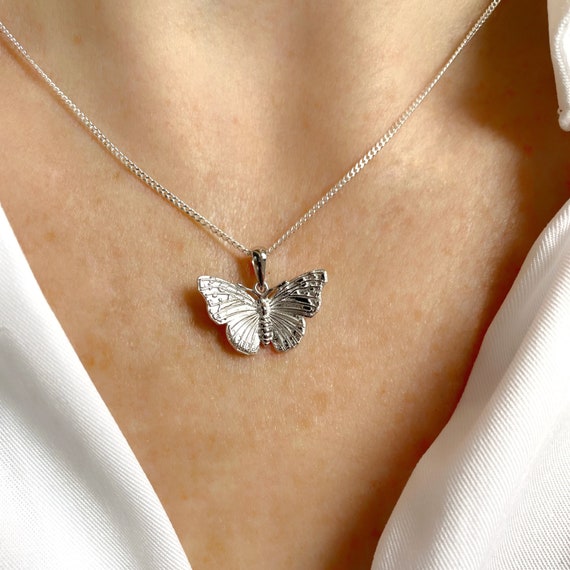 Small butterfly necklace silver deals
