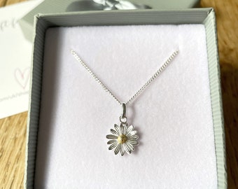 ☆関税込☆more jude★lucky daisy 4se.t★ネックレス・リング★ RainbowGirl（アクセサリー） ネックレス レディース クロス
