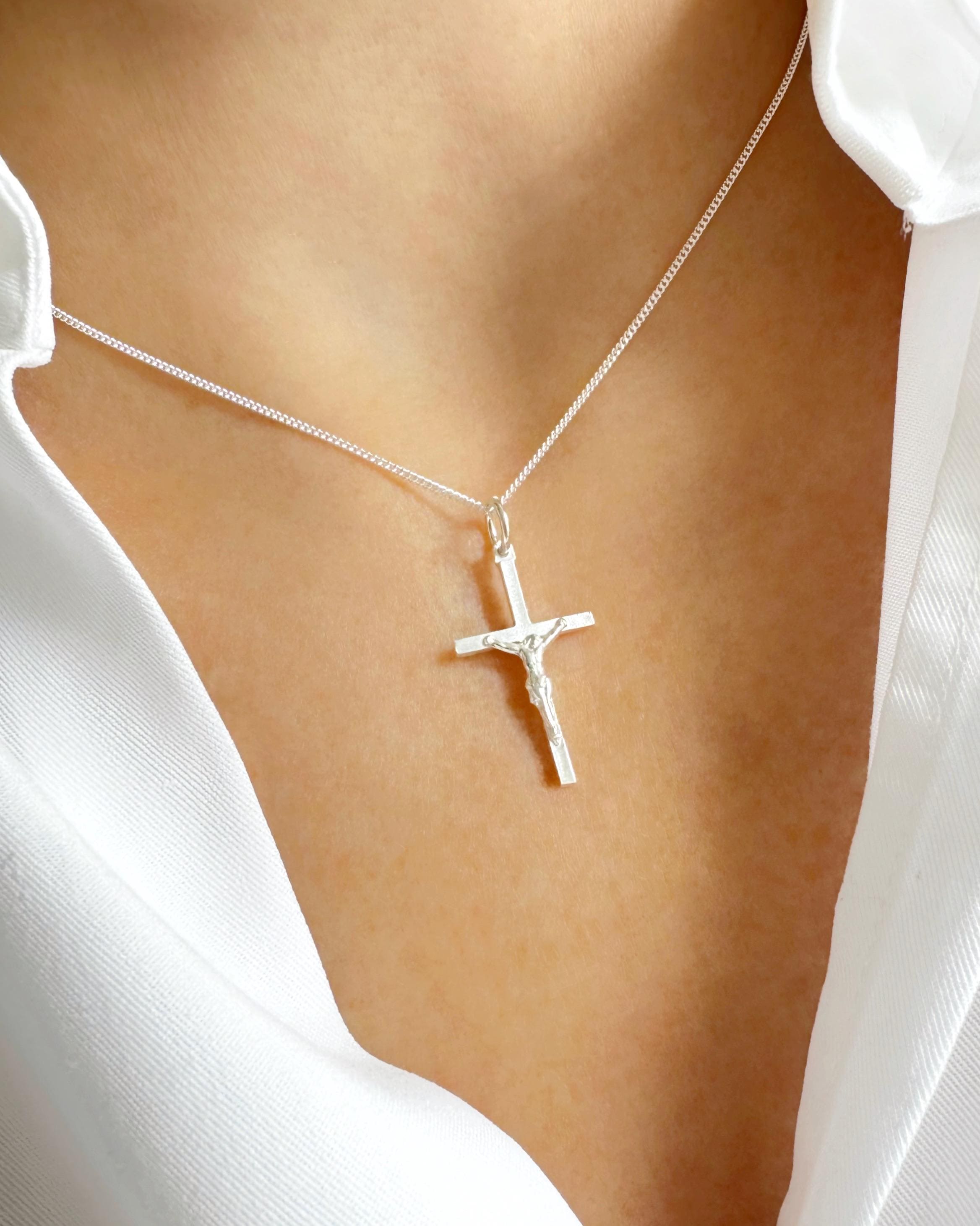 スターリングシルバーの十字架ネックレス：宗教的なペンダント - Etsy 日本