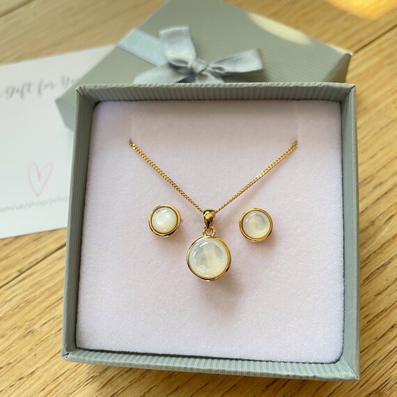 Mother of pearl necklace and earrings sale