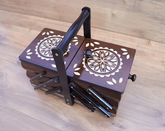 Wooden sewing box(small version) sewing organizer/sewing chest/sewing gift/accordion sewing box