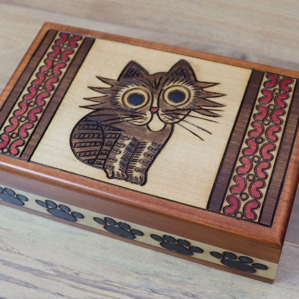 Wooden cat keepsake box/jewelry box/gift for her