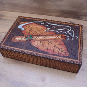 Cigar keepsake box *Not a humidor*