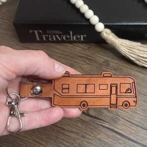 Custom RV motorhome leather keychain, Personalized motor home class A camper key chain, bus type RV, luxury travel Motor coach camping, gift